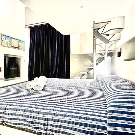 Apartment The Loft In Monti Rome